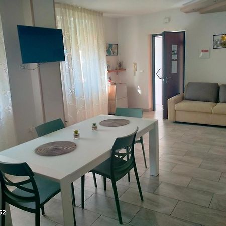 Perla Di Mare Apartment Montesilvano Luaran gambar