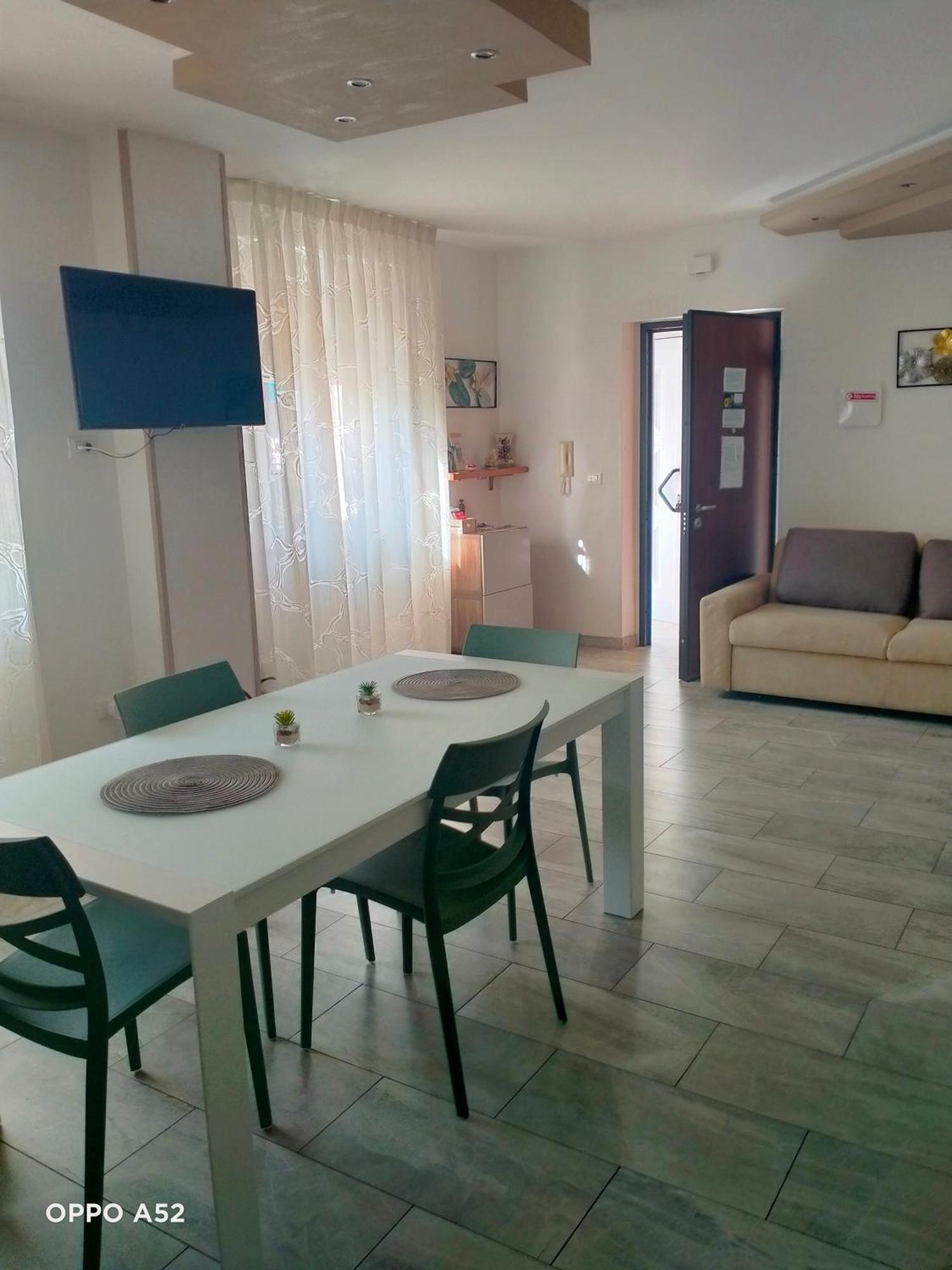 Perla Di Mare Apartment Montesilvano Luaran gambar